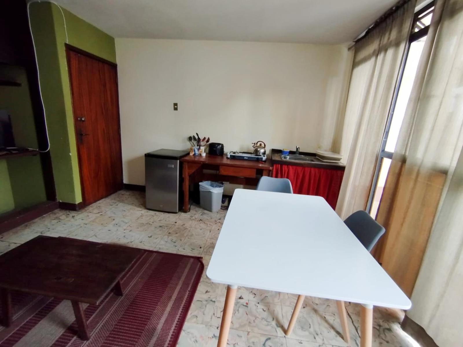 Estu Habitaciones Ciudad Guatemala Eksteriør billede